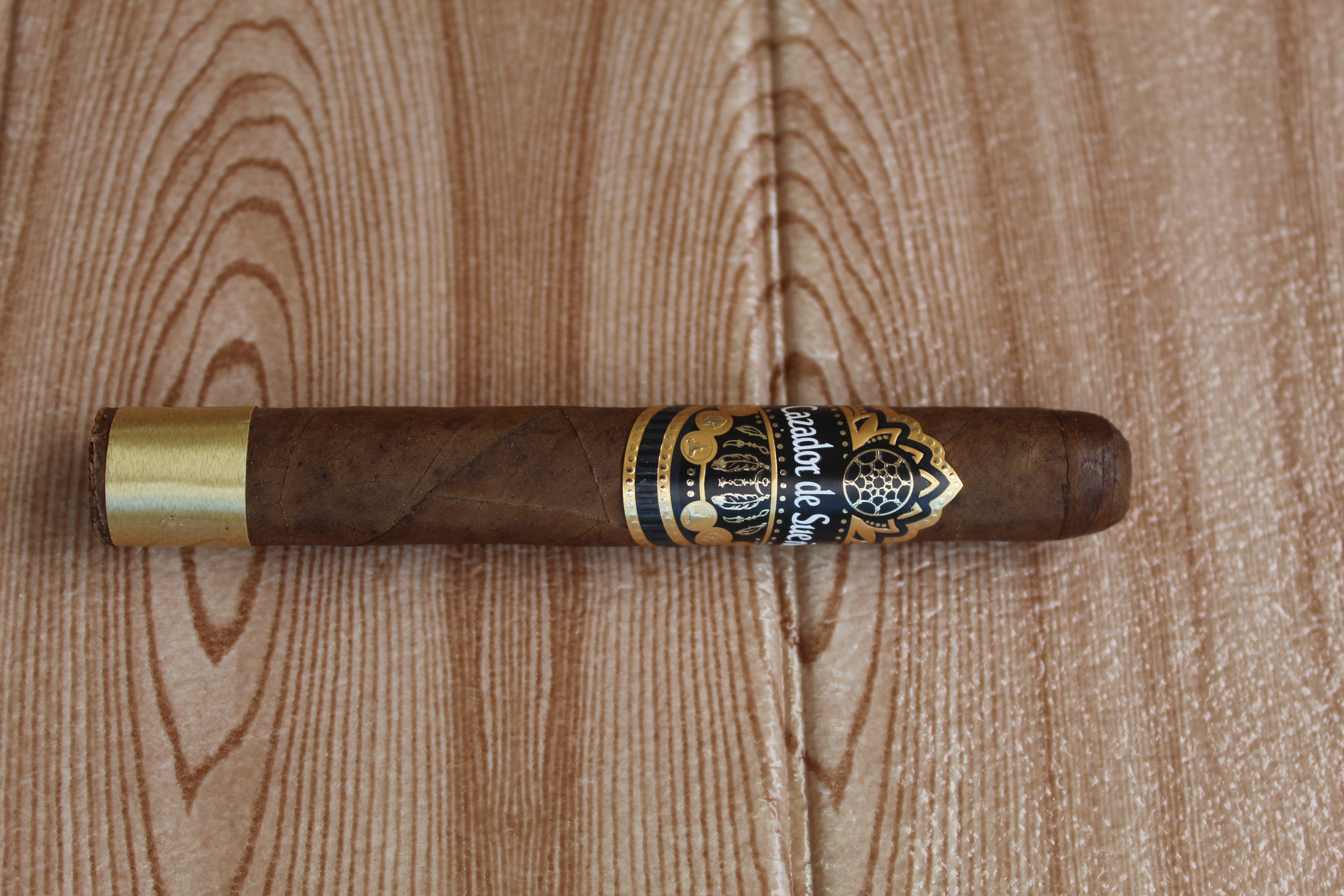Cazador de Sueños El Sultán - Cigarro premium Robusto 50×5 del Valle del Cibao dominicano